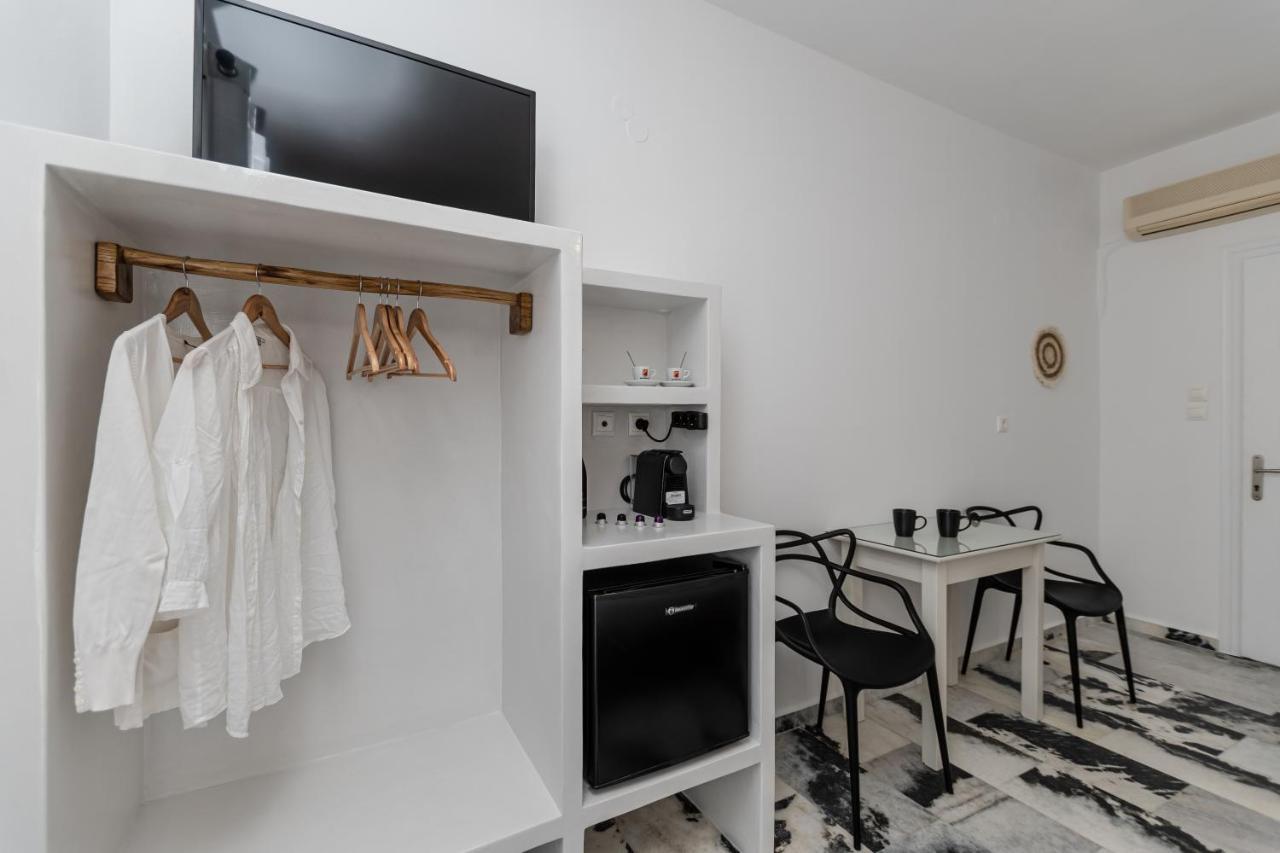 Delight Apartments Suites Стелида Экстерьер фото