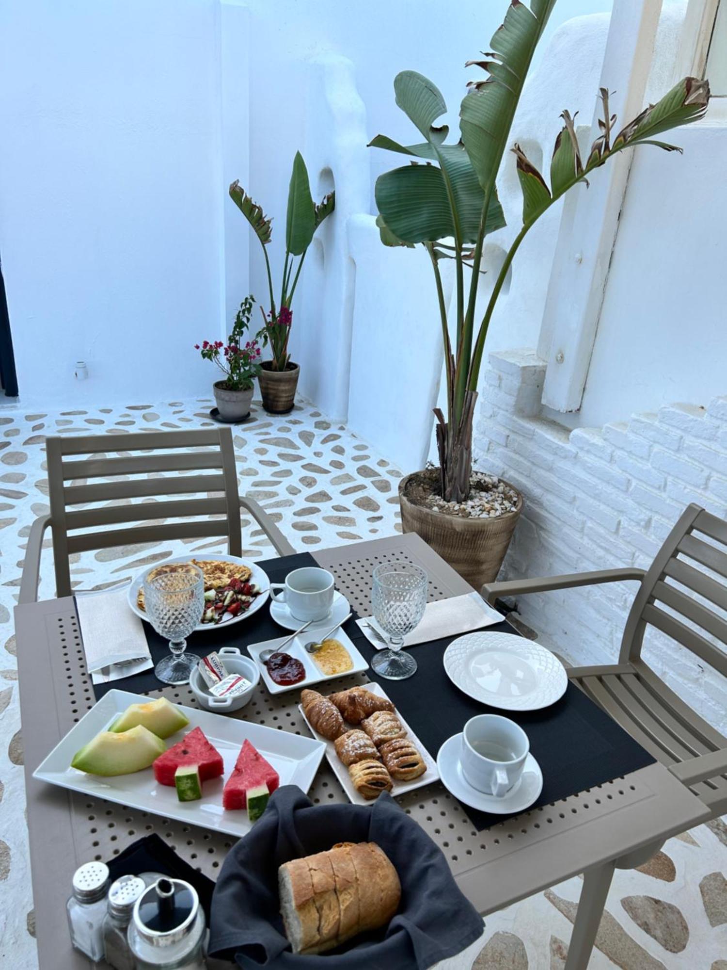 Delight Apartments Suites Стелида Экстерьер фото